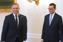 Thủ tướng Ba Lan Mateusz Morawiecki đệ đơn từ chức lên chính phủ