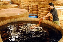 Vinastas cải chính thông tin về khảo sát nước mắm