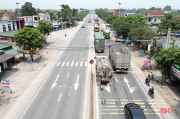 Hệ thống đèn tín hiệu giao thông ở ngã ba Giang lại “ngủ quên”