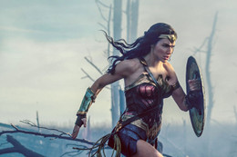 "Wonder Woman": Phim về siêu anh hùng hay nhất của vũ trụ điện ảnh DC