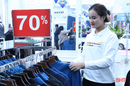 Nhộn nhịp mùa sale