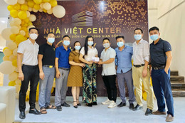 Khai trương Nhà Việt Center kết hợp “Tuần lễ gây quỹ từ thiện ủng hộ phòng chống COVID-19"