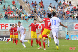 Hồng Lĩnh Hà Tĩnh thắng thuyết phục An Giang 2-0 trên sân khách