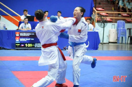 Hà Tĩnh xếp thứ 3 tại Giải Vô địch trẻ karate quốc gia