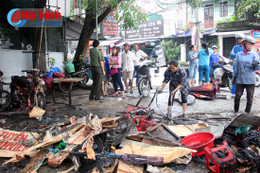 Trắng tay sau đêm mưa bị “bà hoả” ghé thăm