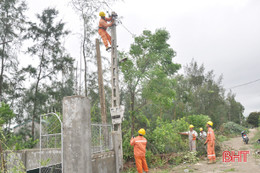 Phấn đấu đến cuối ngày hôm nay, 100% khách hàng được cấp điện trở lại