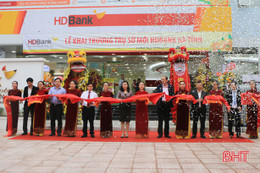 HDBank Hà Tĩnh khai trương trụ sở mới