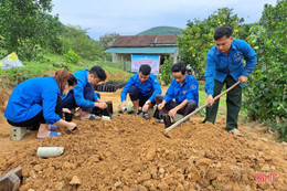 Tuổi trẻ Vũ Quang thực hiện nhiều phần việc ý nghĩa chào đón năm mới