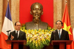 Chủ tịch nước Trần Đại Quang hội đàm với Tổng thống Pháp François Hollande