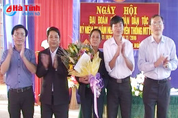 Lãnh đạo tỉnh chung vui ngày hội đại đoàn kết toàn dân tộc