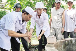 Bộ Y tế hỗ trợ phao, thuốc giúp Hà Tĩnh khắc phục hậu quả mưa lũ