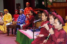 Tổng duyệt chuẩn bị Liên hoan Ca trù toàn quốc tại Hà Tĩnh