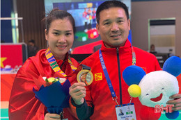 Vận động viên Hà Tĩnh Trần Thị Thêm giành HCV SEA Games cho đoàn Việt Nam