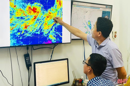 Giám đốc Đài Khí tượng Thủy văn Hà Tĩnh cảnh báo gì về cơn bão số 4?