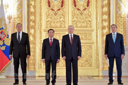 Tổng thống Putin: Quan hệ Nga - Việt Nam đang phát triển tốt đẹp