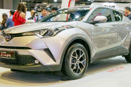 Toyota C-HR ra mắt người dùng Đông Nam Á