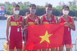 Hà Tĩnh giành 3 huy chương Giải vô địch Đua thuyền Rowing Châu Á