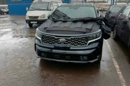 Rò rỉ hình ảnh Kia Sorento 2021 trước ngày ra mắt