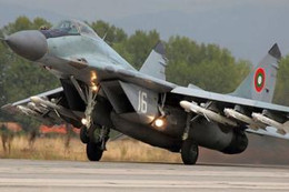 Bulgaria bỏ MiG-29 để mua về F-16 cũ