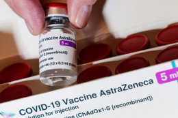 Việt Nam mua thêm 25 triệu liều vaccine phòng COVID-19 của AstraZeneca