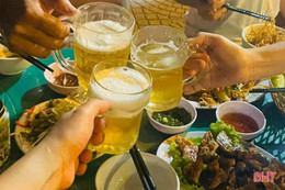 “Vui có chừng, dừng đúng lúc” ở những bữa tiệc liên hoan cuối năm