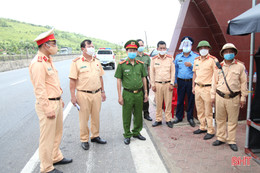 Phó Giám đốc Công an Hà Tĩnh nói về các giải pháp kiểm soát phương tiện về từ vùng dịch