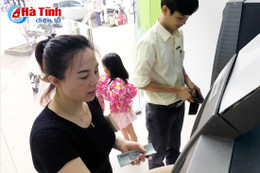 Hệ thống ngân hàng Hà Tĩnh chưa tăng phí dịch vụ ATM