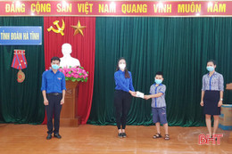 Học sinh Trường Albert Einstein dành học bổng ủng hộ quỹ phòng, chống dịch Covid-19