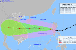 Bão Noru thành cơn bão số 4, gió giật cấp 14, cảnh báo rủi ro thiên tai cấp 4
