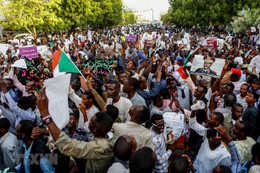 Sudan: Quân đội lo ngại xảy ra bạo lực trong cuộc biểu tình quy mô lớn