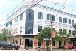 Chuẩn bị khai trương, nhà hàng ở TP Hà Tĩnh bị kẻ xấu xịt sơn bẩn
