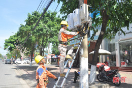 Đảm bảo an toàn sử dụng điện cho người dân Hà Tĩnh mùa nắng nóng