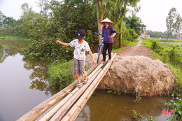 Sớm nâng cấp cụm công trình cống, tràn và đường dân sinh Thượng Trụ