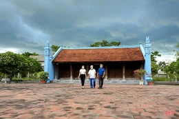 Thăm khu di tích nhà thờ Đình nguyên Tiến sỹ Phan Đình Phùng tại làng Đông Thái