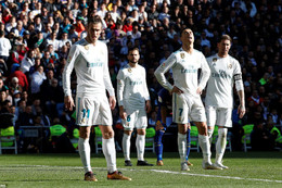 Real Madrid đang "chết", tại sao Zidane không muốn thay đổi?