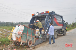 Được hỗ trợ phương tiện hiện đại, HTX môi trường ở Hà Tĩnh mở rộng phạm vi thu gom rác