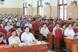 Bí thư Tỉnh ủy tiếp xúc cử tri thành phố Hà Tĩnh