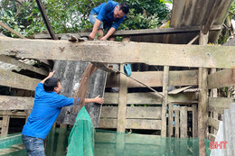 “Là thanh niên, chúng ta hãy gương mẫu, đi đầu”