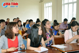 15 thí sinh miễn thi môn tin học, tiếng Anh Kỳ thi CCVC Đảng - đoàn thể