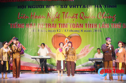 Sâu lắng đêm liên hoan nghệ thuật “Tiếng hát từ trái tim”