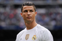 M.U hỏi mua lại Ronaldo với giá… 200 triệu euro