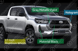 Toyota Hilux 2021 lộ diện với nhiều nâng cấp đáng kể