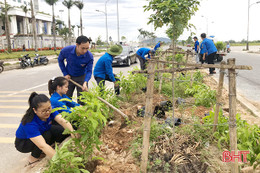 Tuổi trẻ Hà Tĩnh sôi nổi ra quân chiến dịch Thanh niên tình nguyện hè 2022