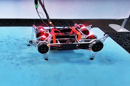 Robot của Google tự học đi trong môi trường thực