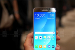 Samsung Galaxy S6 Edge Plus ra mắt, giá từ 800 USD