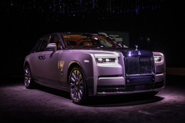 Xe siêu sang Rolls-Royce Phantom 2018 ra mắt tại Úc với giá 16,8 tỷ Đồng