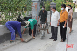 Người phụ nữ hiến “đất vàng” xây tổ dân phố mẫu ở Hà Tĩnh