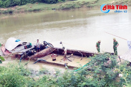 Vây bắt “cát tặc” trên sông Ngàn Sâu