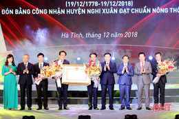 Nghi Xuân đón bằng công nhận huyện đạt chuẩn nông thôn mới