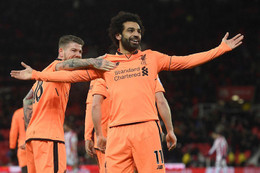 Salah lập cú đúp, Liverpool thắng đậm Stoke để áp sát top 4